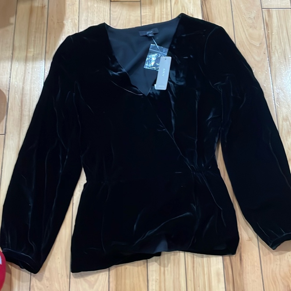 J Crew 00 velvet top